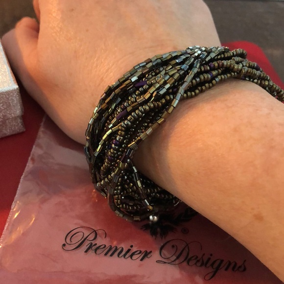 Premier Designs Chocolate Kiss Bracelet - Picture 3 of 5